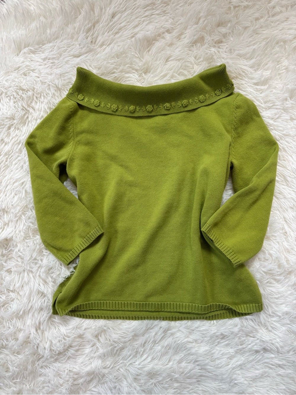 Vtg 90s Rafaella chartreuse green boat neck embroidered rose cotton top small